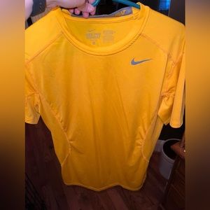 Men’s Nike dri fit shirt